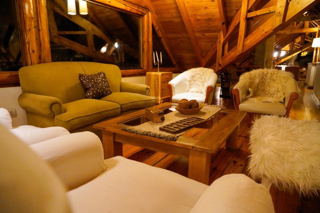 Posada La Escondida Villa Pehuenia Buitenkant foto