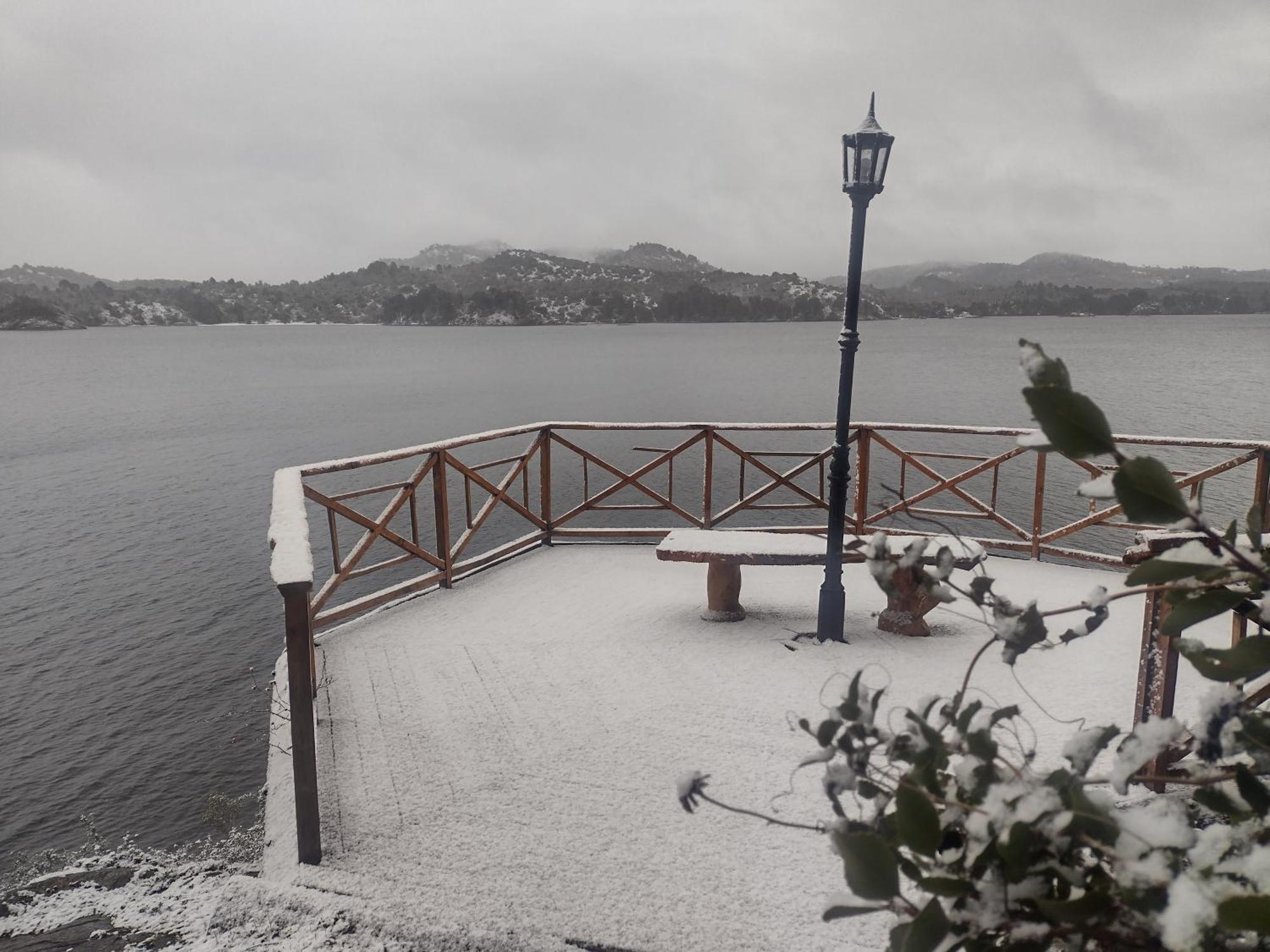 Posada La Escondida Villa Pehuenia Buitenkant foto